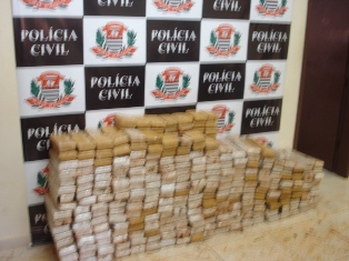 287 tijolos totalizaram quase 320 quilos