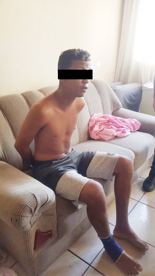 D. R. S. L. de 22 anos